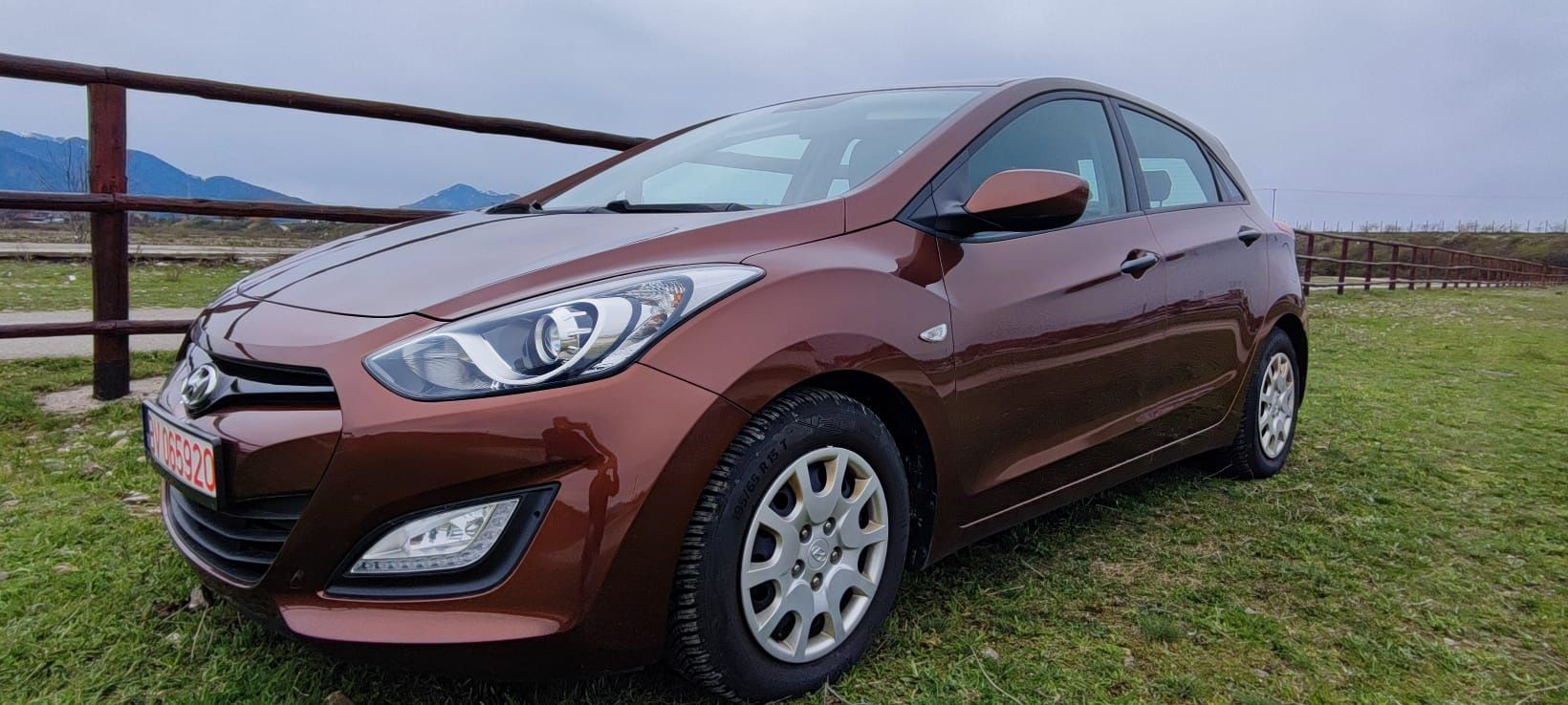 Hyundai i30 hatchback 2013 1,4 benzina 132000 km