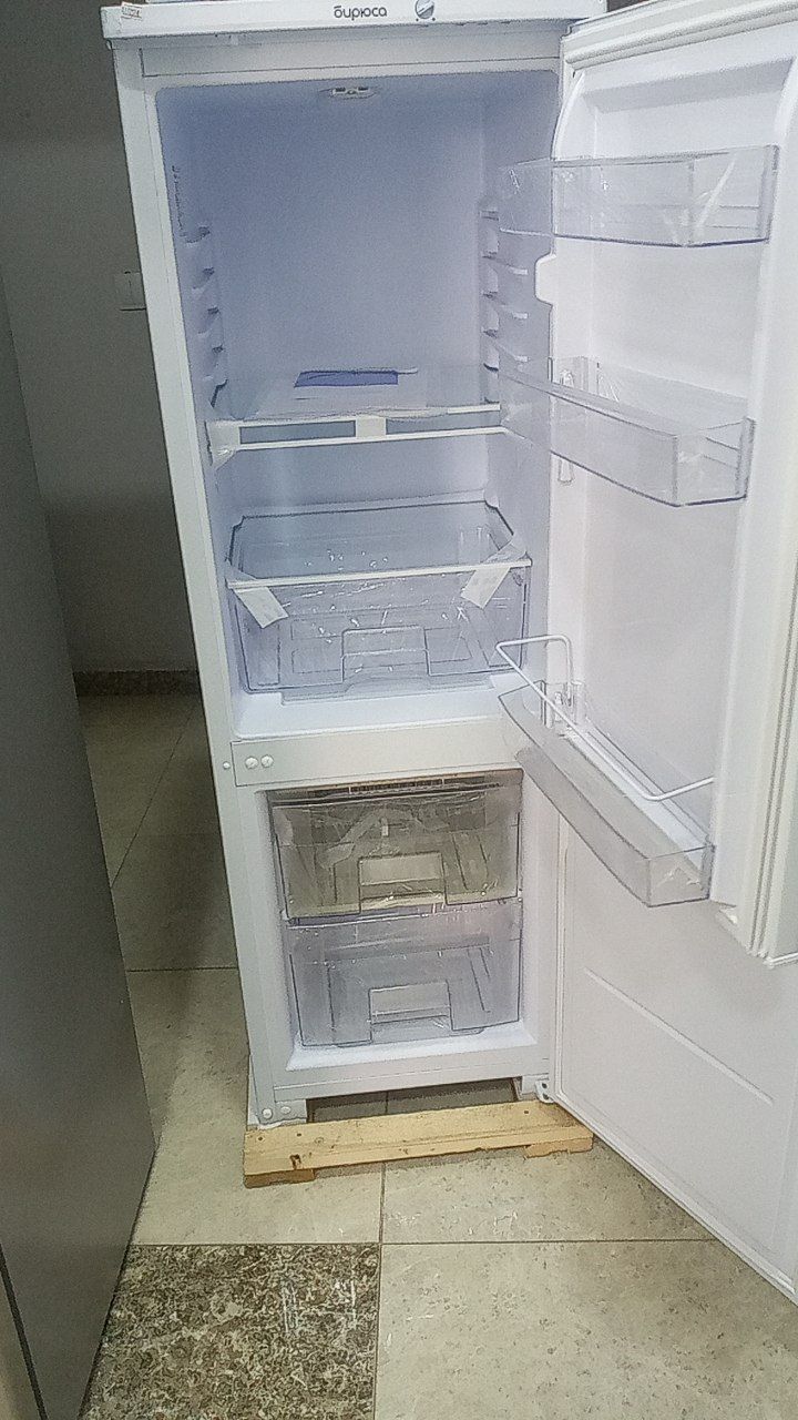 Акция! Склад Холодильник Бирюса (Россия) 145 см + доставка