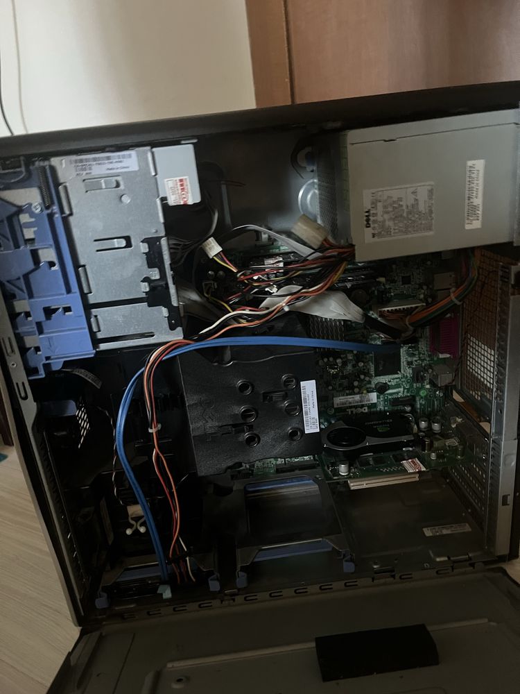 Vand pc dell perfect functionabil