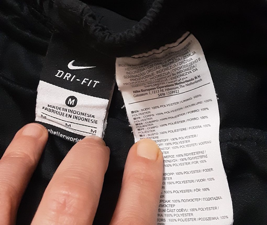 (L) NIKE DRI-FIT оригинални къси панталони