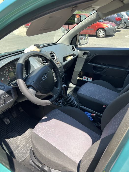 Ford Fiesta 2007 - 109 000 km 1.3 benzina 74 CP