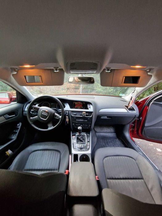 Se vinde Audi A4 (b8) noiembrie 2009