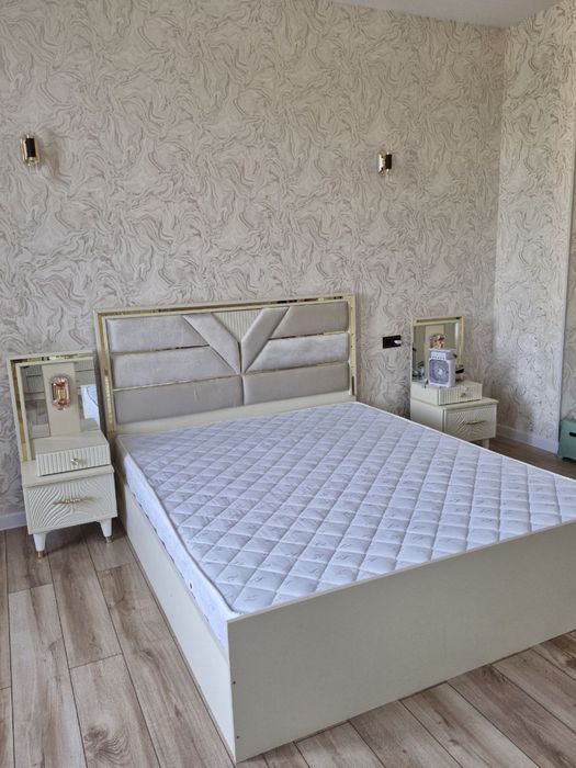 Спальня гарнитура (новый)