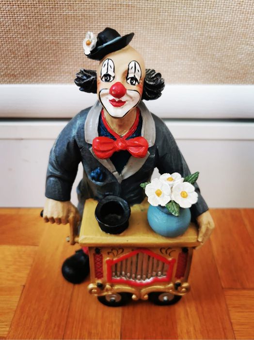 Антикварена статуетка фигура пластика на клуон палячо шут Gilde clowns