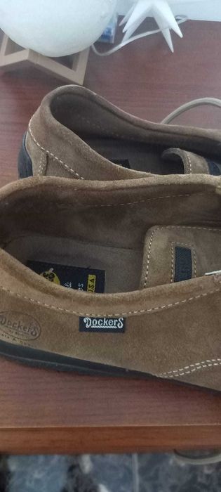 Vand pantofi DOCKERS de barbati