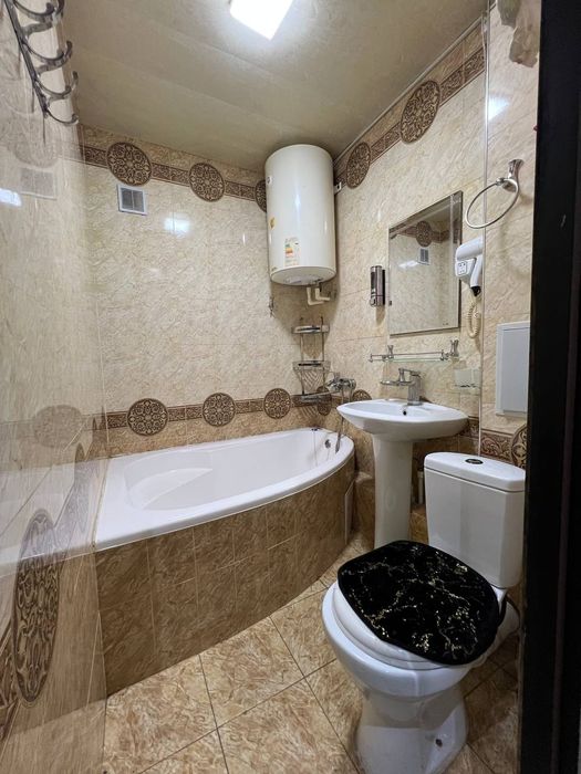 Sergeli tumani Chinor metro bekati 7-8 daqiqa  yo'l