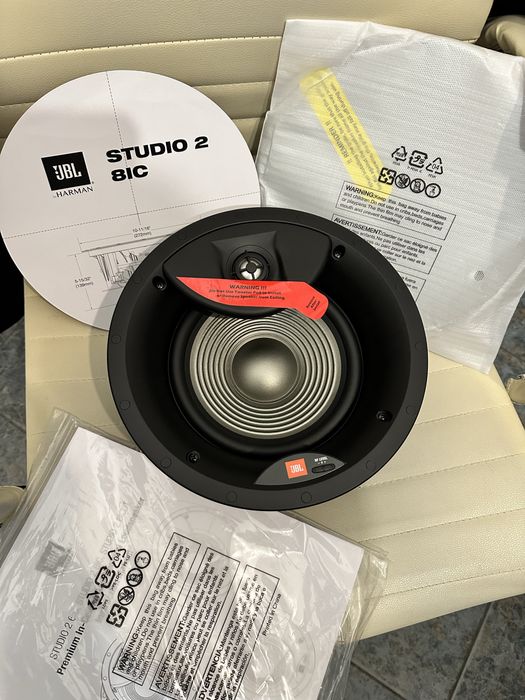 Boxa profesionala noua ! In tiple ! JBL Studio 2 8IC Premium