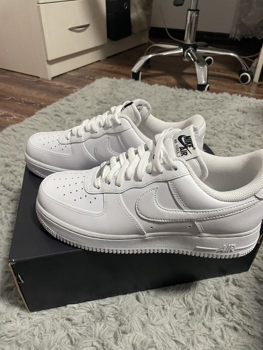 Air force 1 / niciodata purtați