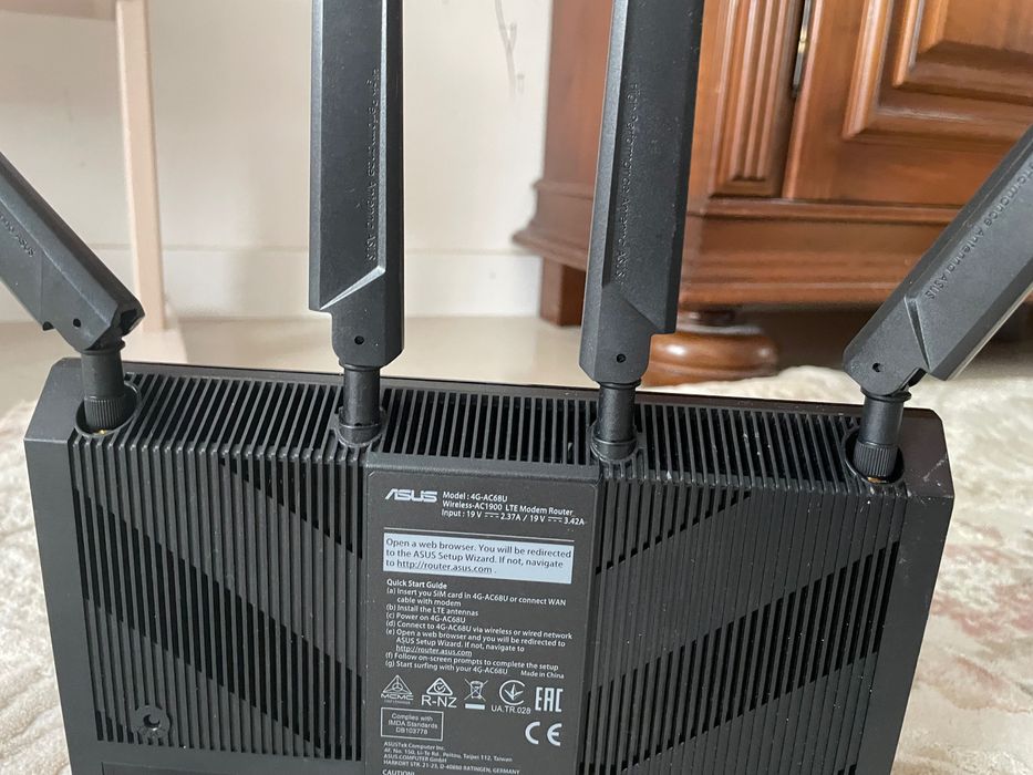 Vand router 4G LTE Asus 4G-AC68U functional