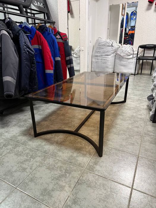 Журнальный стол.