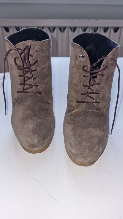 Ghete din piele intoarsa cu toc de 8cm