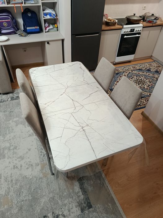 Стол со стульями трансформер