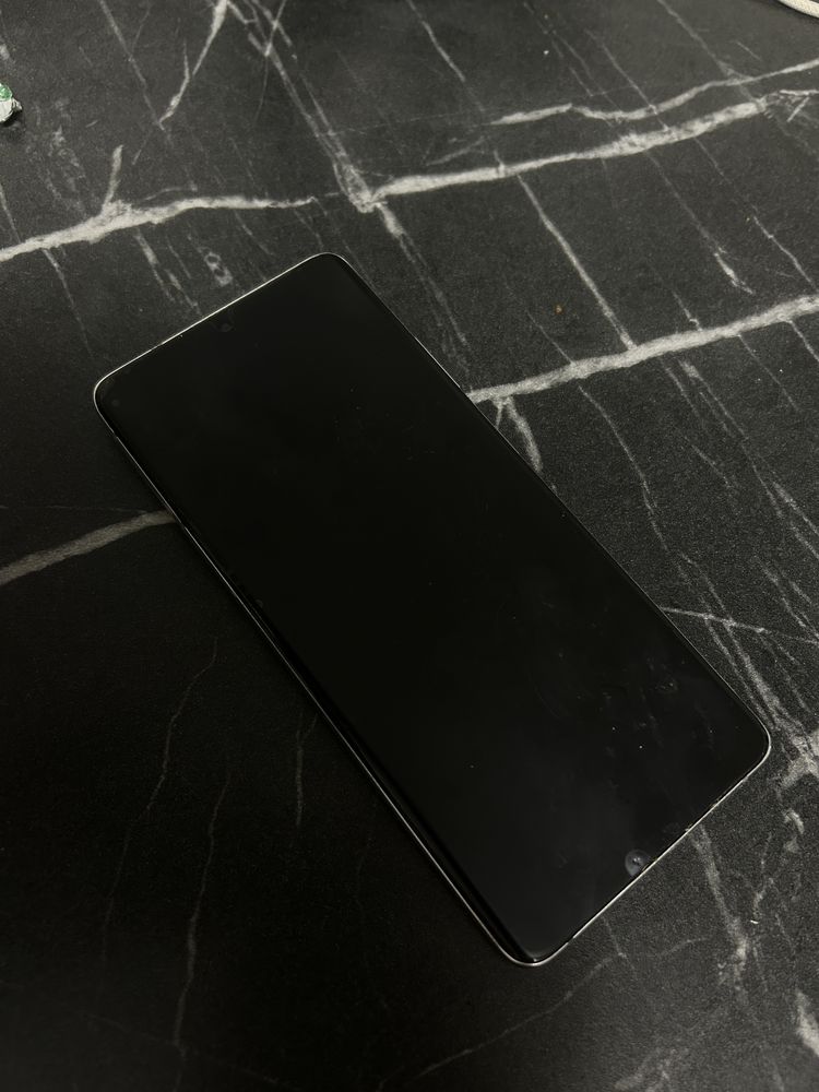 Samsung S21 - Ultra / 128Gb + Husa + Incarcator