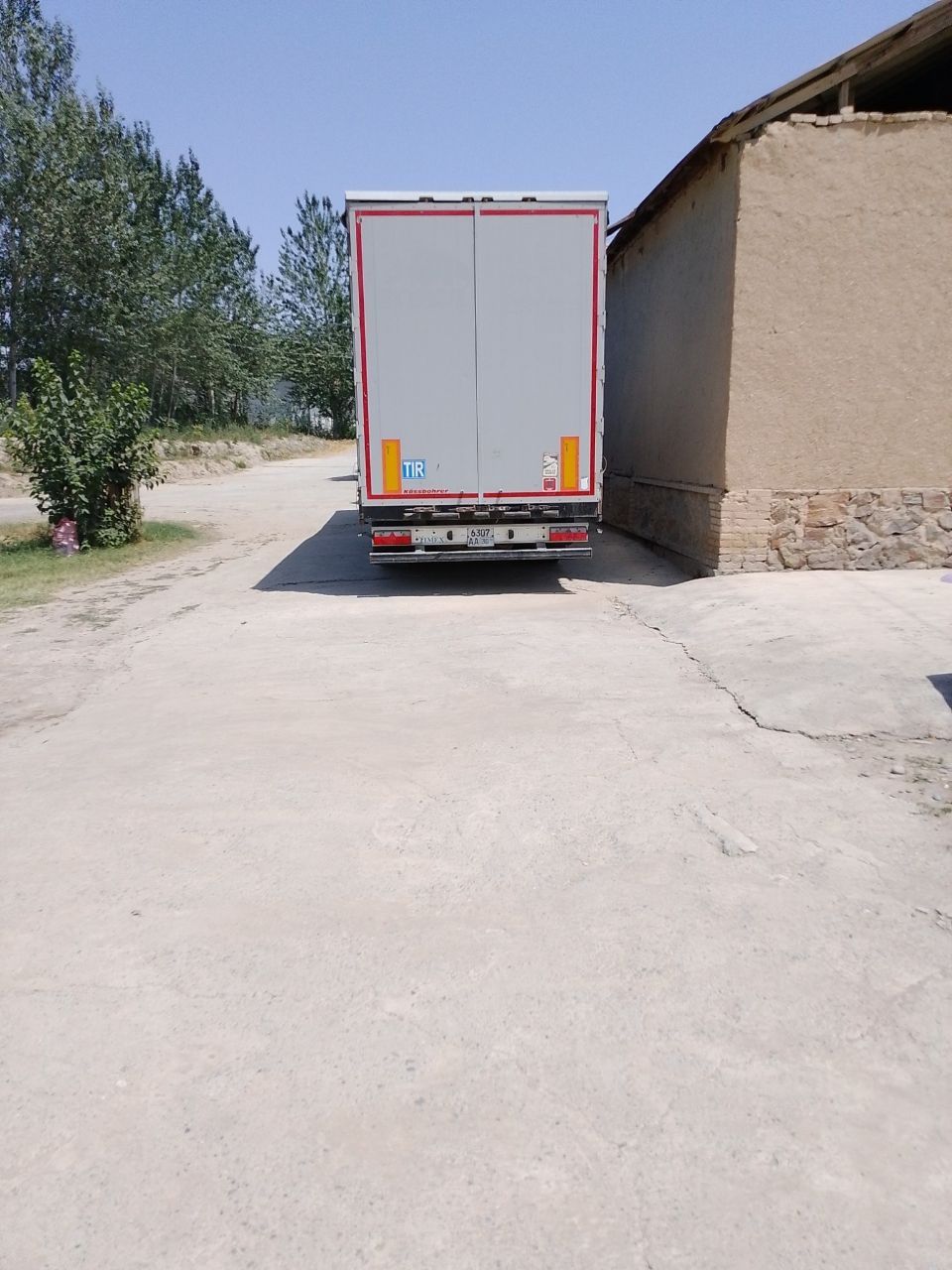 DAF XF EURO 6 + Kassbohrer прицеп Сотилади