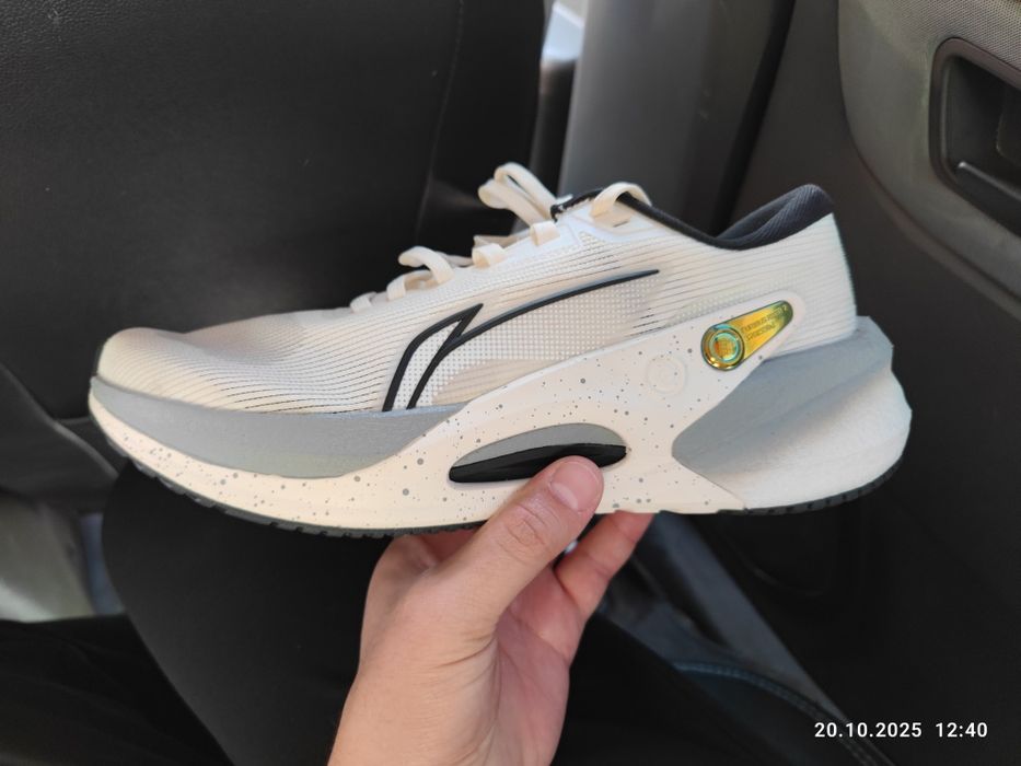 Li ning Furious rider 7 V2 yangi