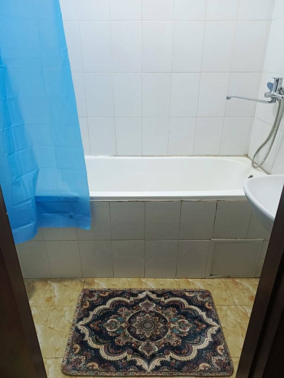 Sotiladi Sergeli 5a. 3 xona remont yaxshi. Naqd va Ipotekaga