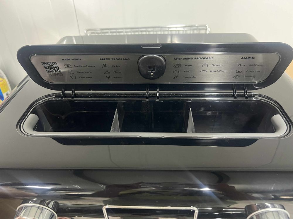 Фурна за плот SMEG 50’s Style с функция за пара