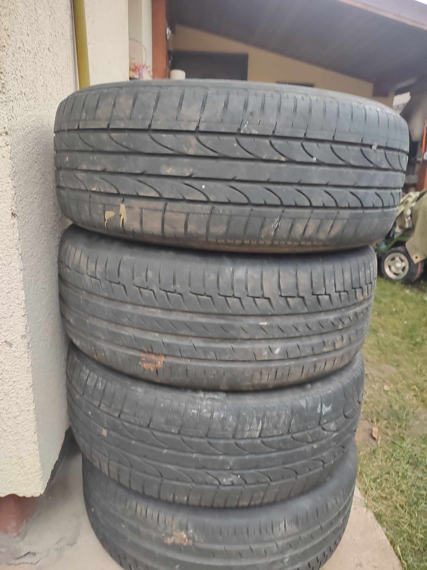 Anvelope vara 225 45 19