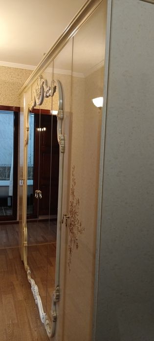 Продам отличную прихожую!!!