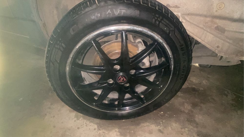 Продам диски с летней и зимней резиной, r 15