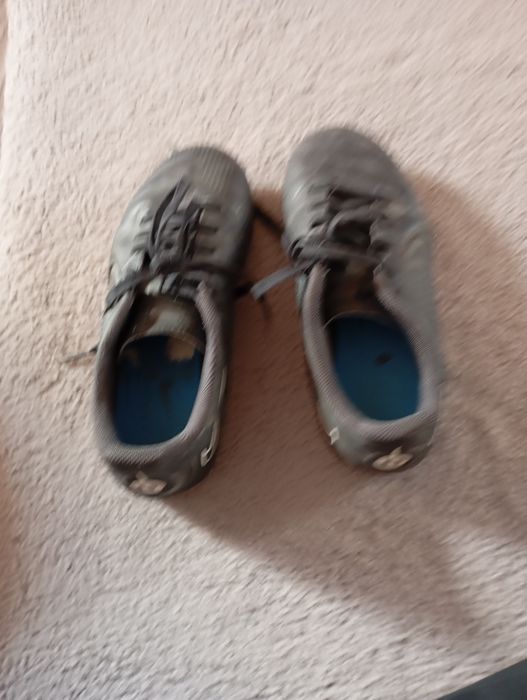 Vând Ghete de fotbal