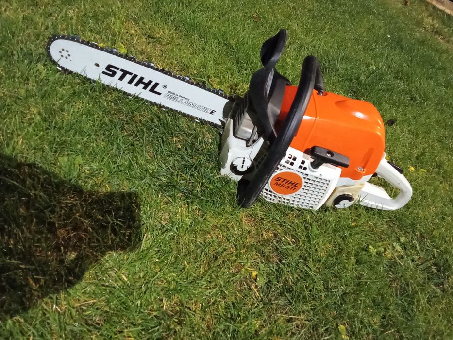 Vând drujba Stihl ms311