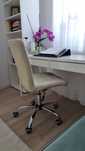 Scaun de birou crem din piele