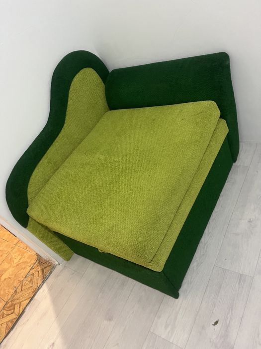 Мини диванчик продам