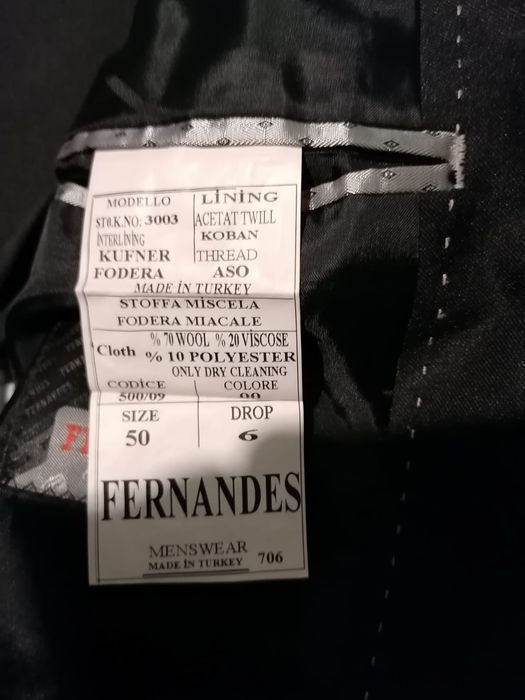 Vând Costume Barbatesti