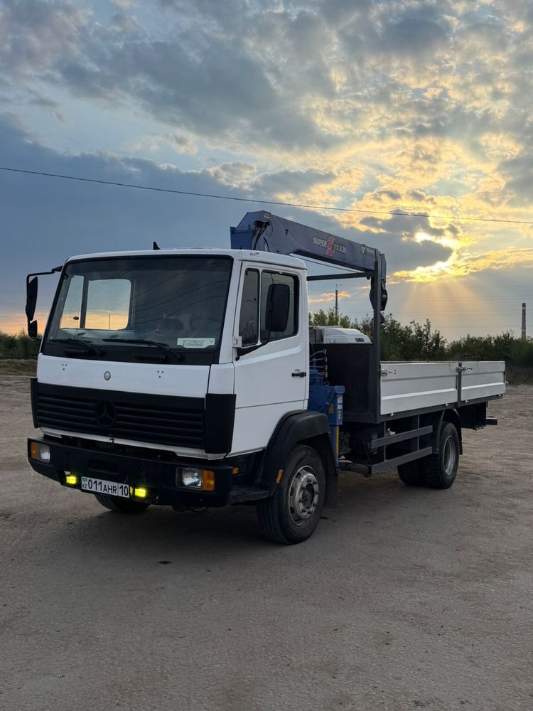 Продам манипулятор в отличном состояние