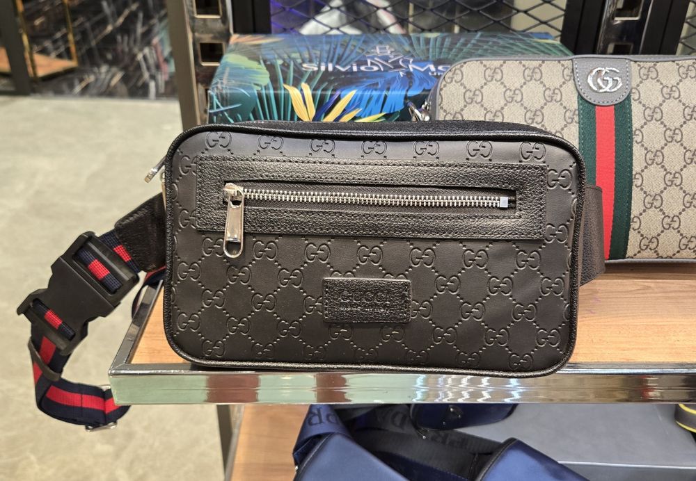 Мъжка чанта gucci