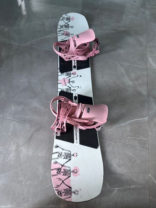Burton snowboard cu legături 140cm rewind 2024-2025