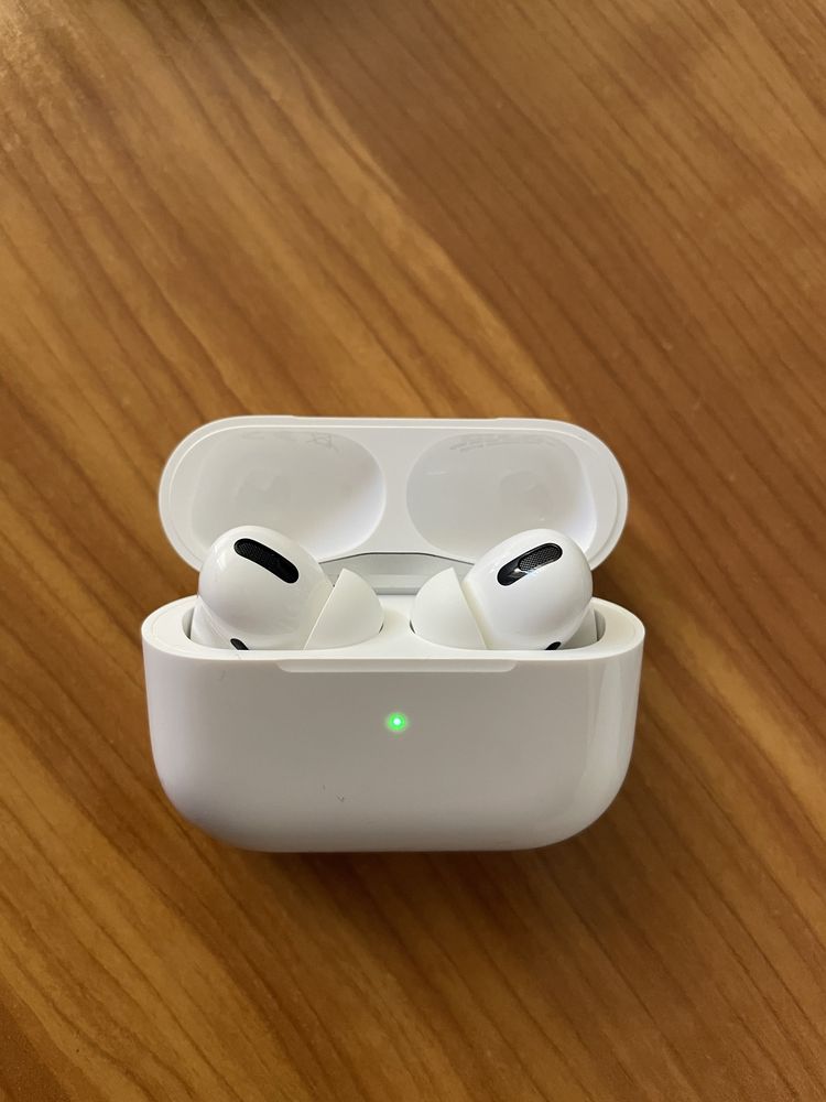 Apple Airpods Pro Wireless Charging