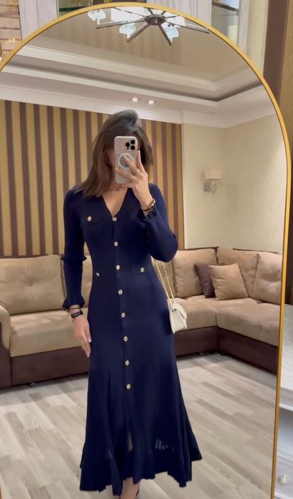 Роскошное платье на осень/зиму