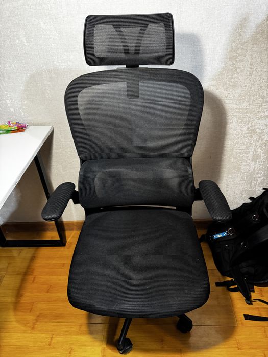 Стул офисный