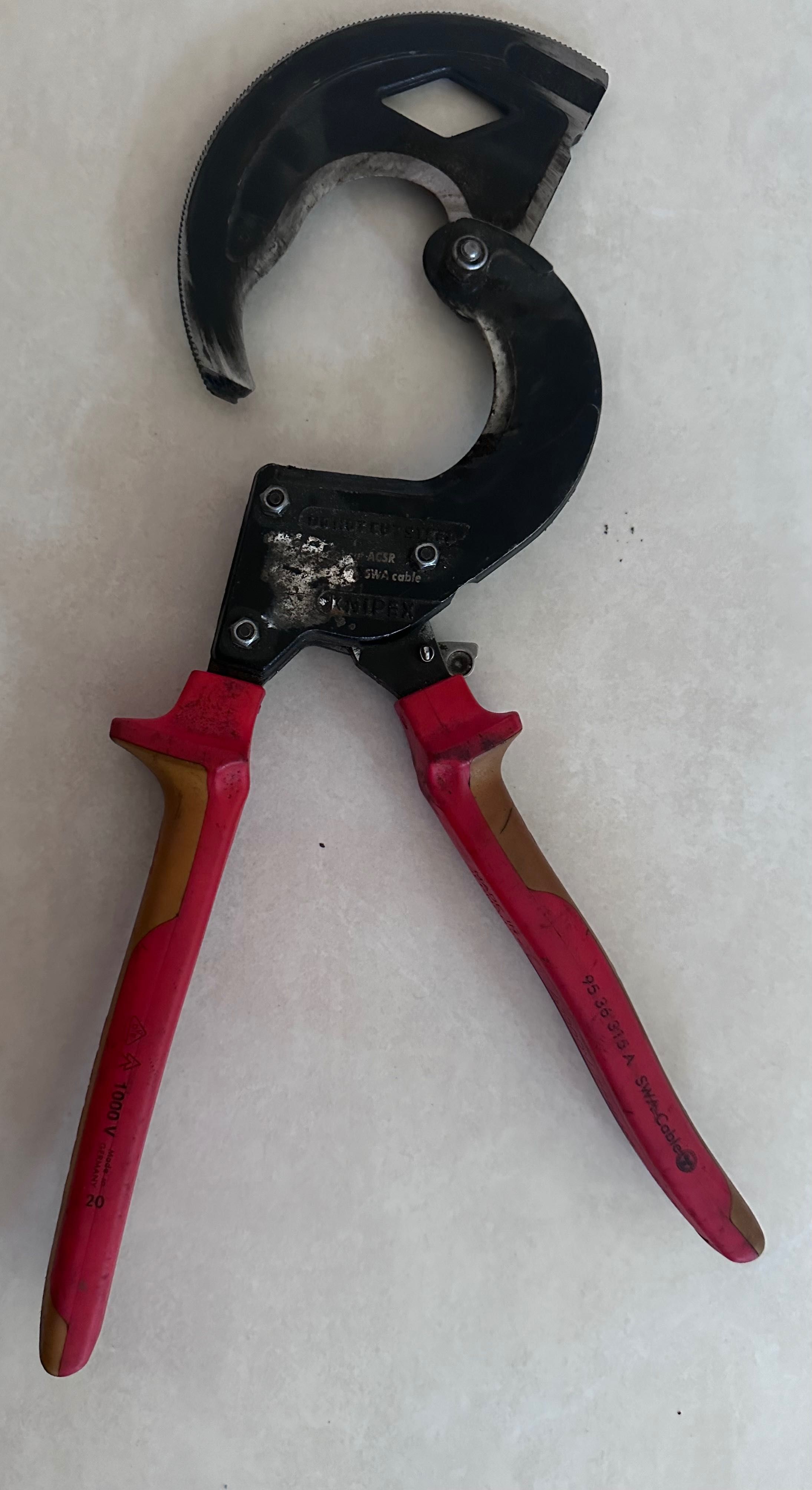 KNIPEX Ножица за кабели с тресчотка 380 мм2 / ф.45 мм