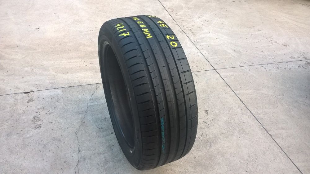 Doua anvelope de vara 255 45 20 pirelli p zero SC profil 6,8 mm