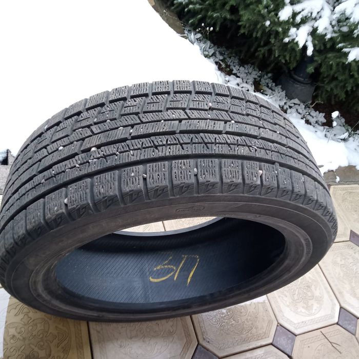 Комплект зимних шин Yokohama