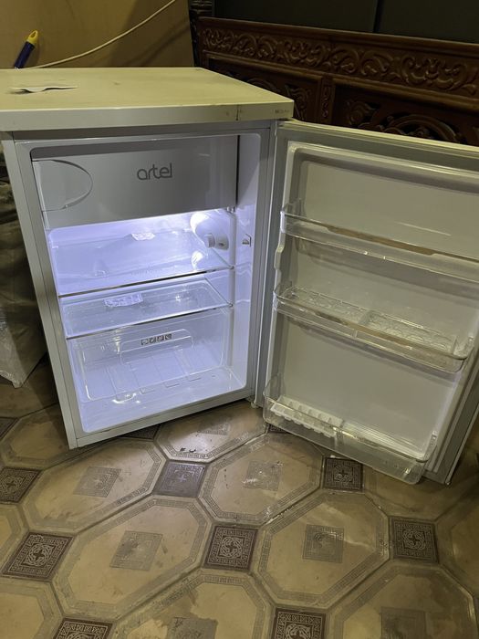 Холодильник идеалном состоянийе дешево