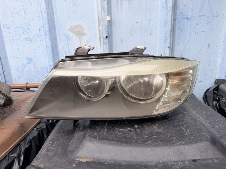 Far bmw e90 e91 facelift faruri bmw e90 e91 facelift