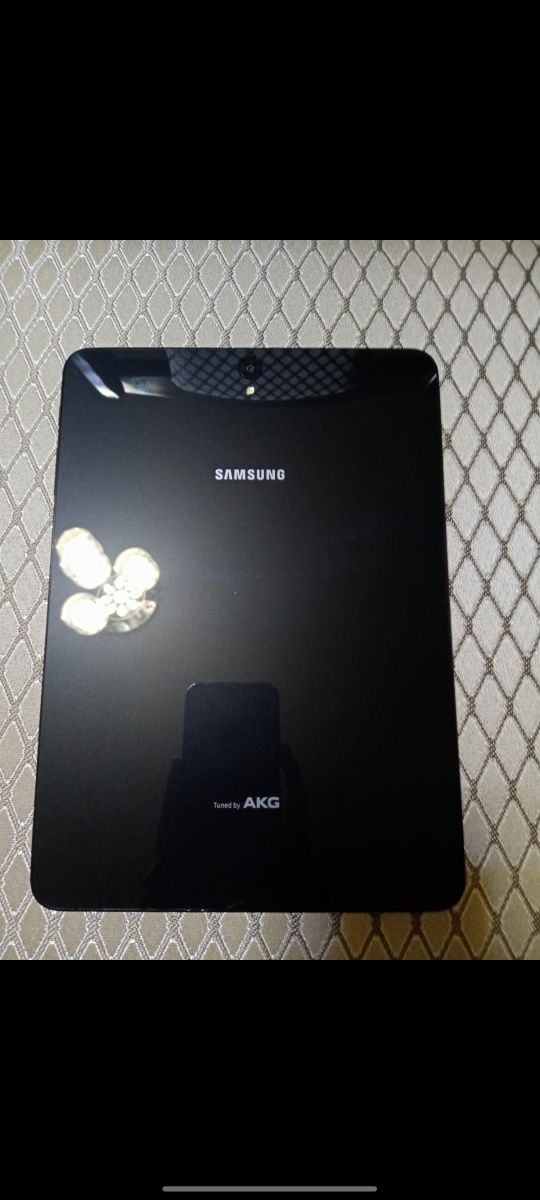 Планшет Galaxy Tab S3