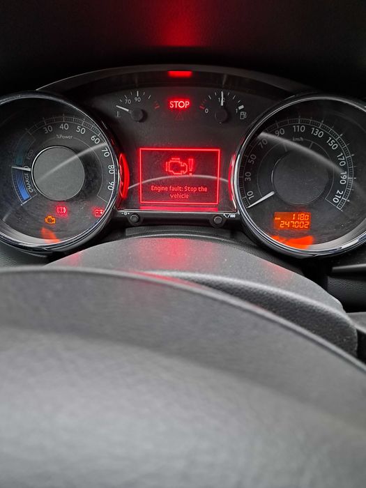 Vand Peugeot hybrid 3008,an 2012