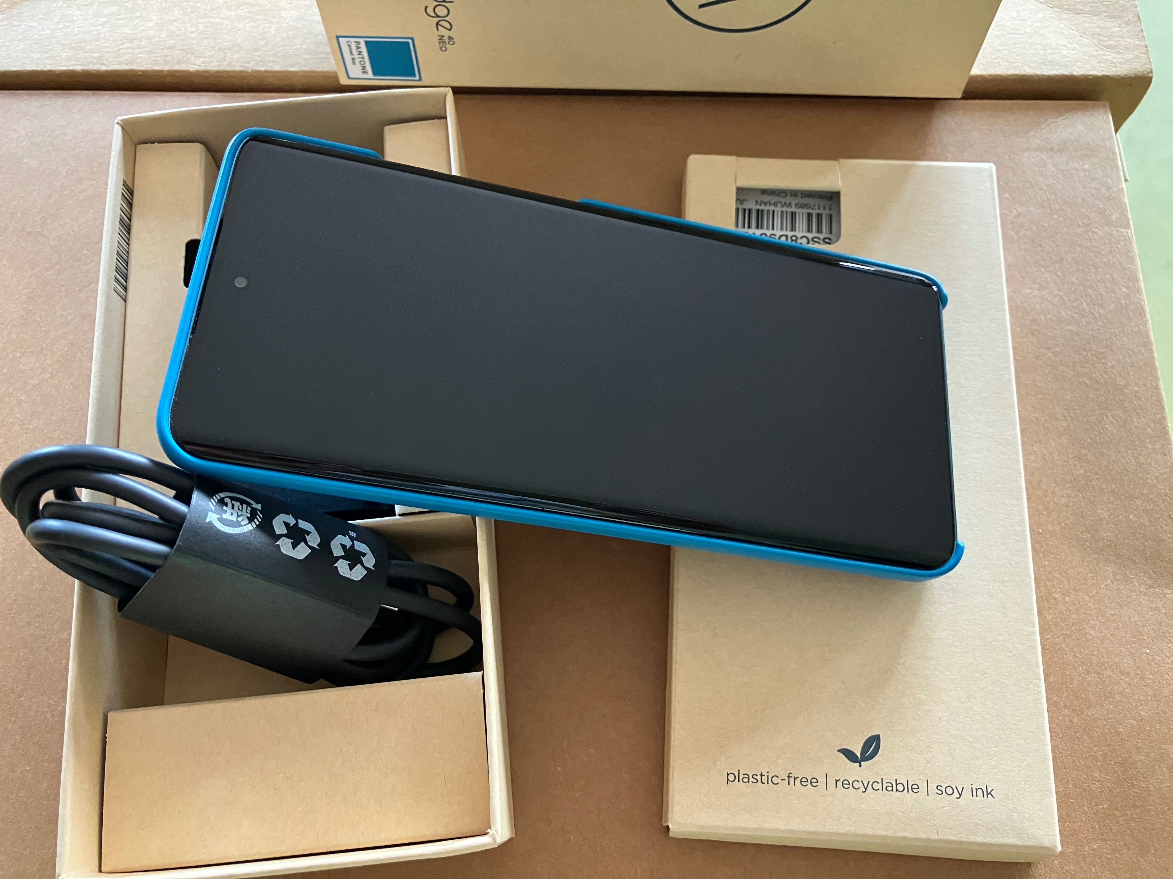 Смартфон Motorola - Edge 40 Neo, 6.55'', 12GB/256GB,  Caneel Bay