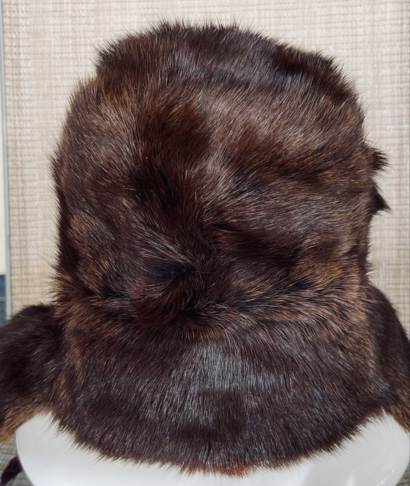 Шапка ушанка от качествена козина - автентична класика