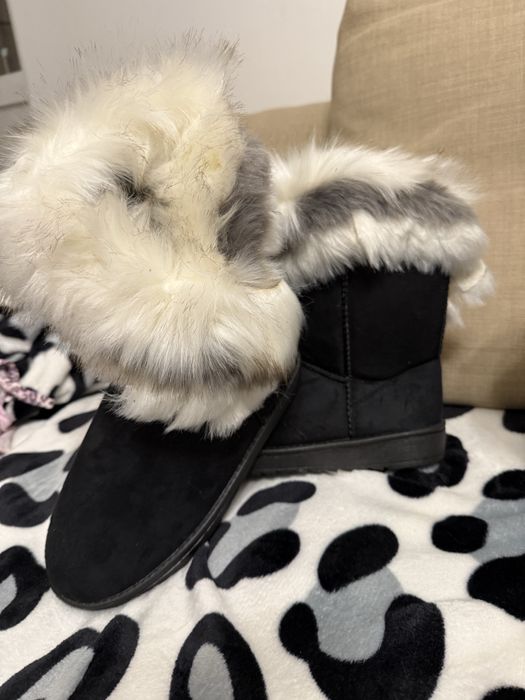 De vanzare 40 de lei angro  toate marimile noi .!!