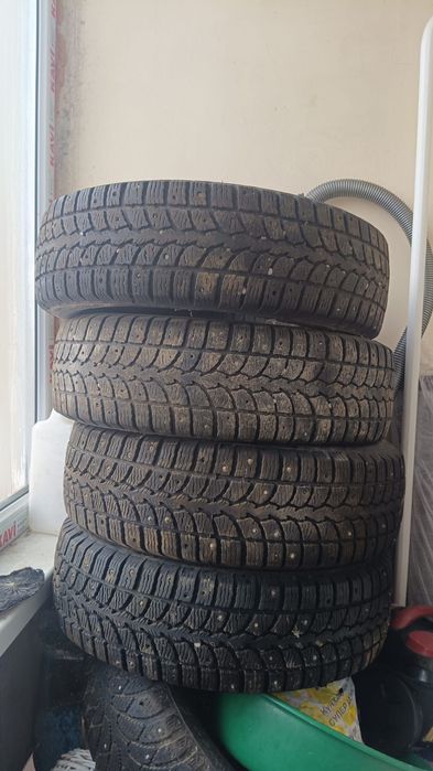 Продам зимние шипы
