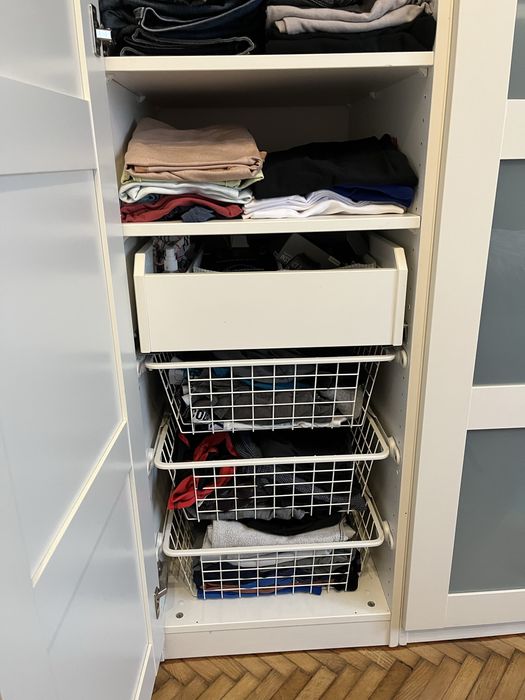 Dressing dulap IKEA Pax alb, cu usi de sticla