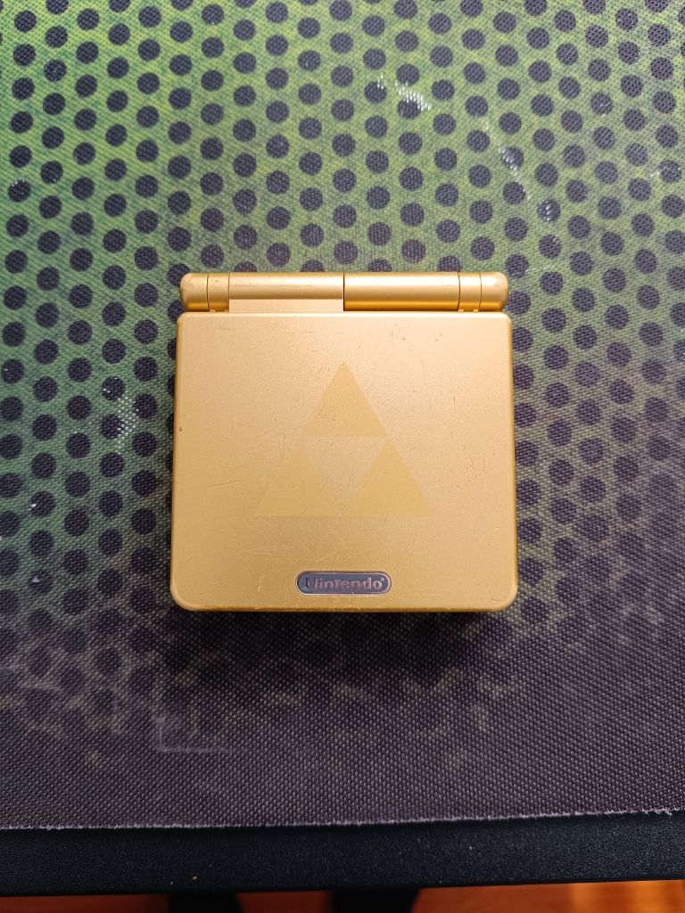 Nintendo Gameboy Advance SP Ediție Limitată Zelda 2002