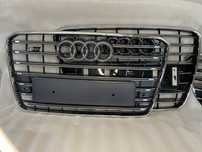 Grila centrala Audi S8 4H D4 facelif