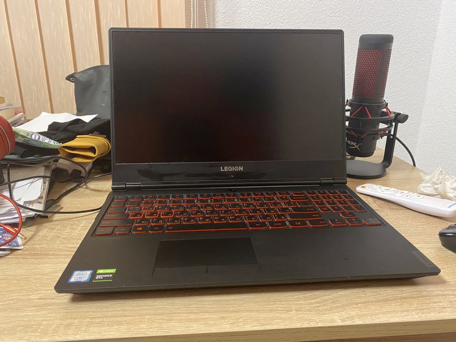 Лаптоп-Lenovo Legion Y7000